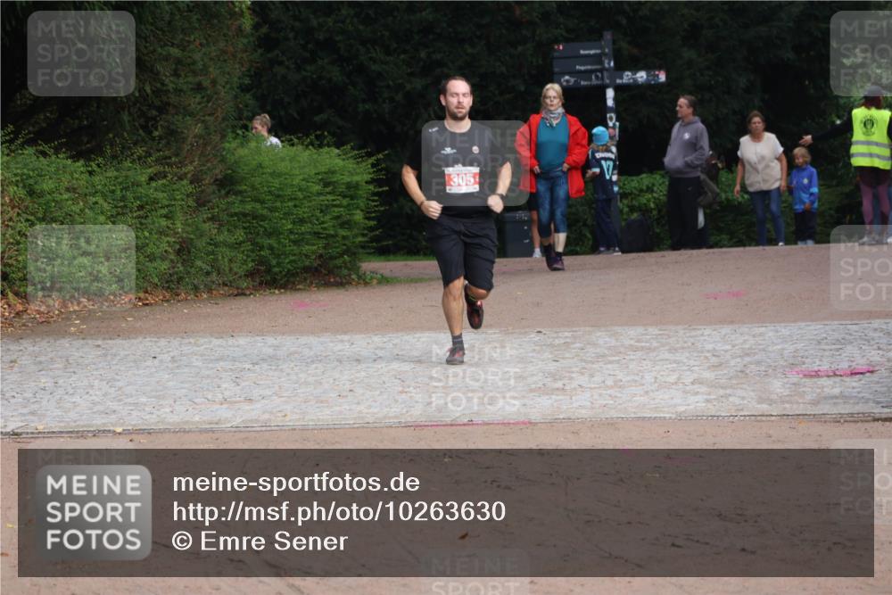 13.09.2026 - Stadtparktriathlon Emre Sener http://msf.ph/oto/10263630 13.09.2026 11:04:37 Laufen 305, 229, 305 meine-sportfotos.de