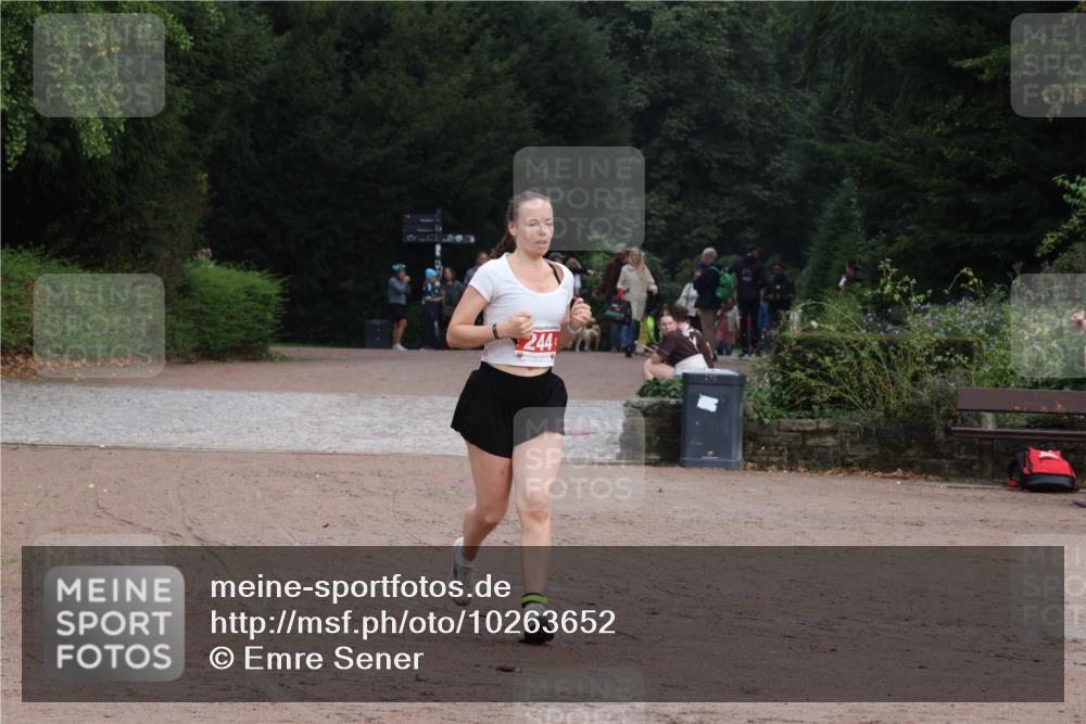 13.09.2026 - Stadtparktriathlon Emre Sener http://msf.ph/oto/10263652 13.09.2026 11:05:05 Laufen 244, 224, 244 meine-sportfotos.de