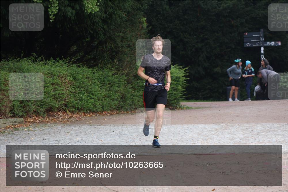 13.09.2026 - Stadtparktriathlon Emre Sener http://msf.ph/oto/10263665 13.09.2026 11:05:26 Laufen 224, 233, 234, 236, 331, 332 meine-sportfotos.de