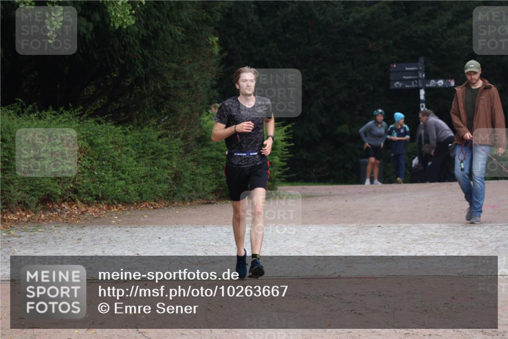 13.09.2026 - Stadtparktriathlon Emre Sener http://msf.ph/oto/10263667 13.09.2026 11:05:27 Laufen 224, 233, 234, 236, 331, 332 meine-sportfotos.de