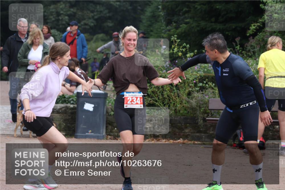 13.09.2026 - Stadtparktriathlon Emre Sener http://msf.ph/oto/10263676 13.09.2026 11:05:42 Laufen 25, 1234, 3, 233, 234, 236, 254, 295, 331, 332 meine-sportfotos.de