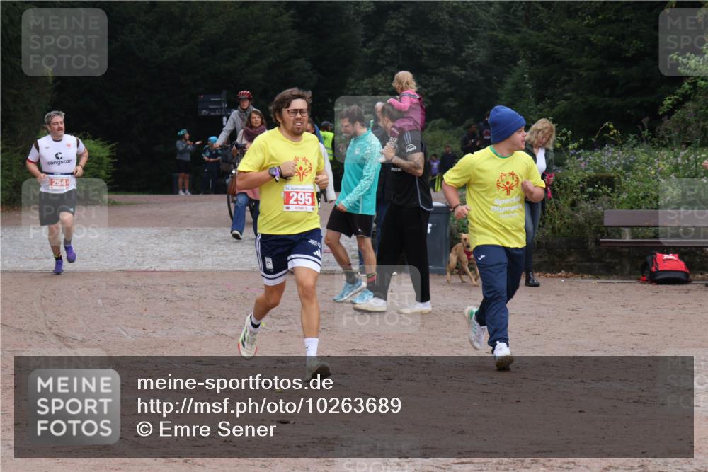 13.09.2026 - Stadtparktriathlon Emre Sener http://msf.ph/oto/10263689 13.09.2026 11:05:49 Laufen 254, 295, 233, 234, 236, 254, 295 meine-sportfotos.de