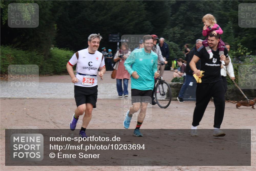 13.09.2026 - Stadtparktriathlon Emre Sener http://msf.ph/oto/10263694 13.09.2026 11:05:53 Laufen 254, 233, 234, 236, 254, 295 meine-sportfotos.de