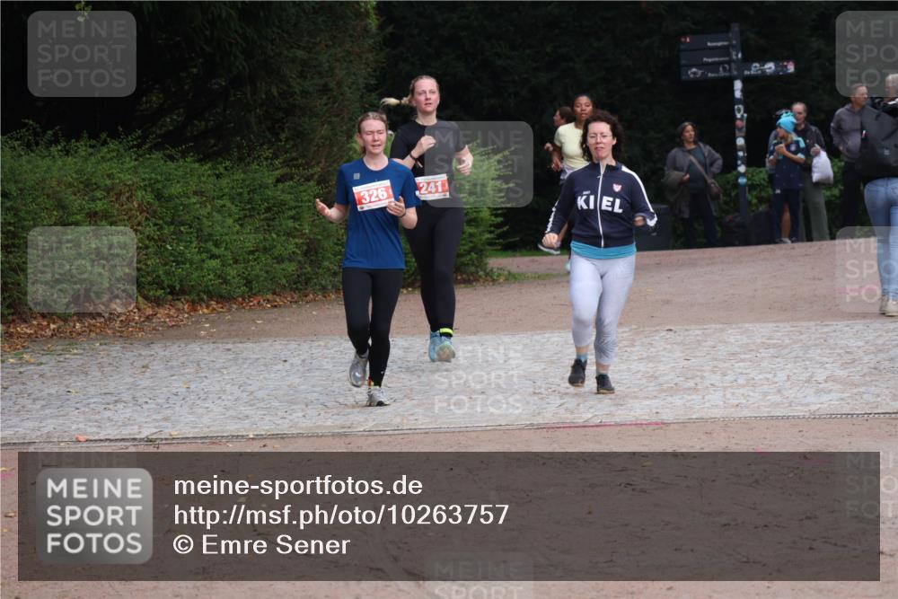 13.09.2026 - Stadtparktriathlon Emre Sener http://msf.ph/oto/10263757 13.09.2026 11:10:39 Laufen 326, 241, 231, 241, 326 meine-sportfotos.de