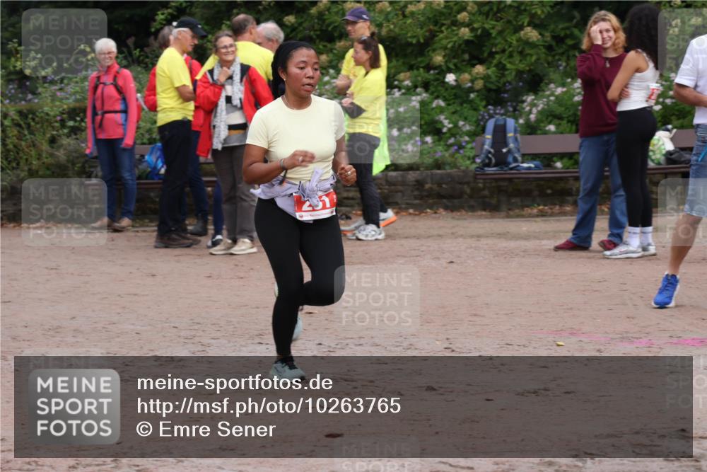 13.09.2026 - Stadtparktriathlon Emre Sener http://msf.ph/oto/10263765 13.09.2026 11:10:49 Laufen 231, 241, 326 meine-sportfotos.de
