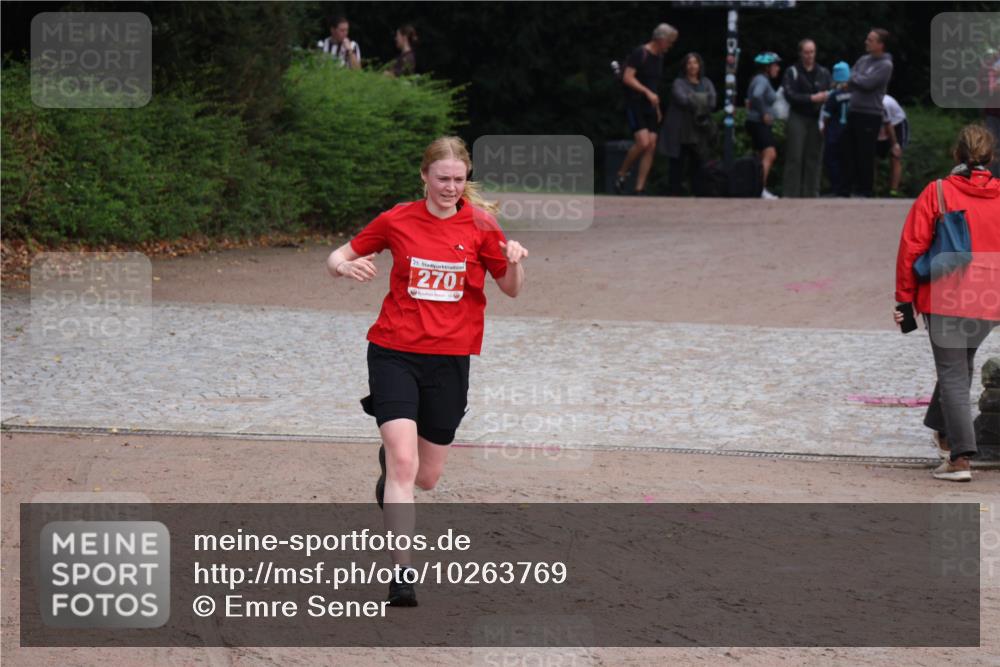 13.09.2026 - Stadtparktriathlon Emre Sener http://msf.ph/oto/10263769 13.09.2026 11:11:28 Laufen 25, 270, 271 meine-sportfotos.de