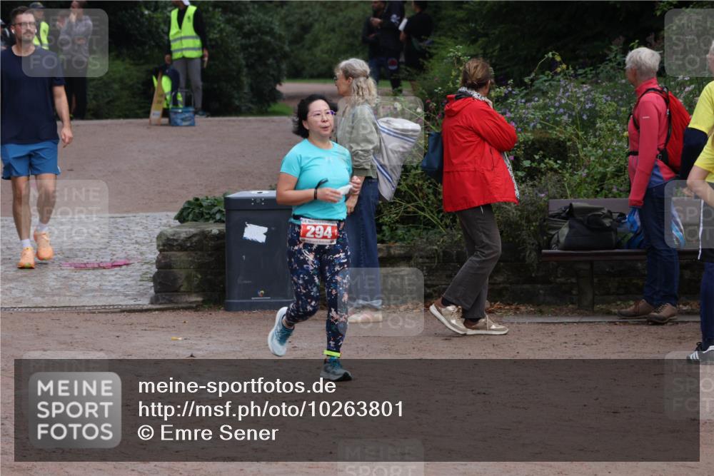 13.09.2026 - Stadtparktriathlon Emre Sener http://msf.ph/oto/10263801 13.09.2026 11:12:54 Laufen 294, 294 meine-sportfotos.de
