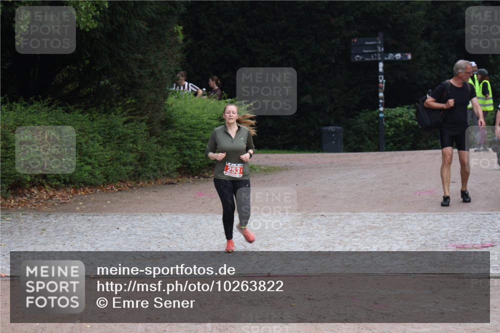 13.09.2026 - Stadtparktriathlon Emre Sener http://msf.ph/oto/10263822 13.09.2026 11:14:25 Laufen 253, 253, 329 meine-sportfotos.de
