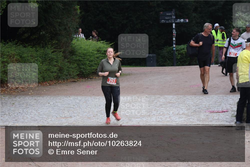 13.09.2026 - Stadtparktriathlon Emre Sener http://msf.ph/oto/10263824 13.09.2026 11:14:26 Laufen 253, 267, 253, 329 meine-sportfotos.de