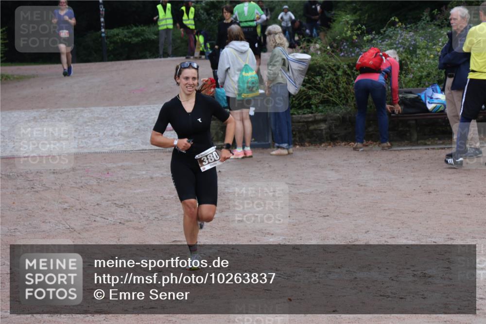 13.09.2026 - Stadtparktriathlon Emre Sener http://msf.ph/oto/10263837 13.09.2026 11:15:09 Laufen 380, 261, 380 meine-sportfotos.de