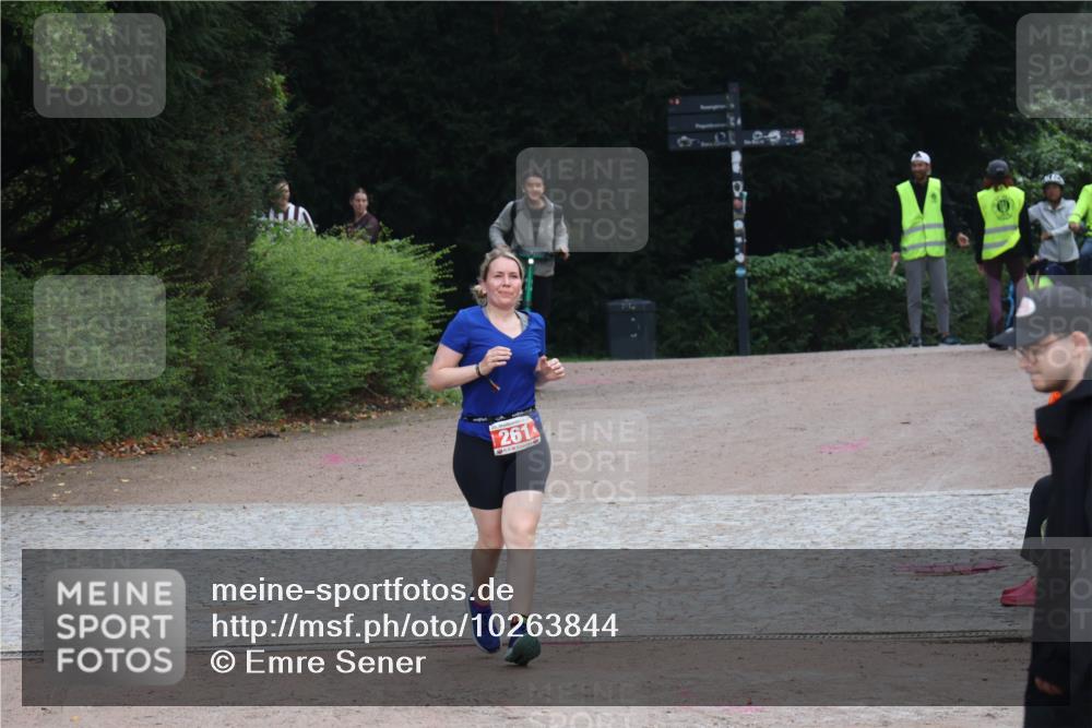 13.09.2026 - Stadtparktriathlon Emre Sener http://msf.ph/oto/10263844 13.09.2026 11:15:18 Laufen 261, 261 meine-sportfotos.de