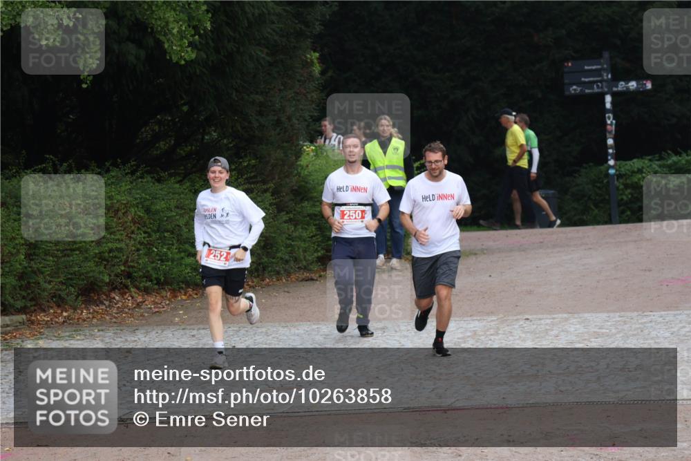 13.09.2026 - Stadtparktriathlon Emre Sener http://msf.ph/oto/10263858 13.09.2026 11:15:58 Laufen 250, 252, 250, 252, 330 meine-sportfotos.de