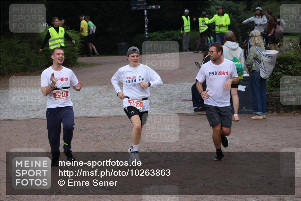 13.09.2026 - Stadtparktriathlon Emre Sener http://msf.ph/oto/10263863 13.09.2026 11:16:02 Laufen 25, 250, 3, 252, 250, 252, 330 meine-sportfotos.de
