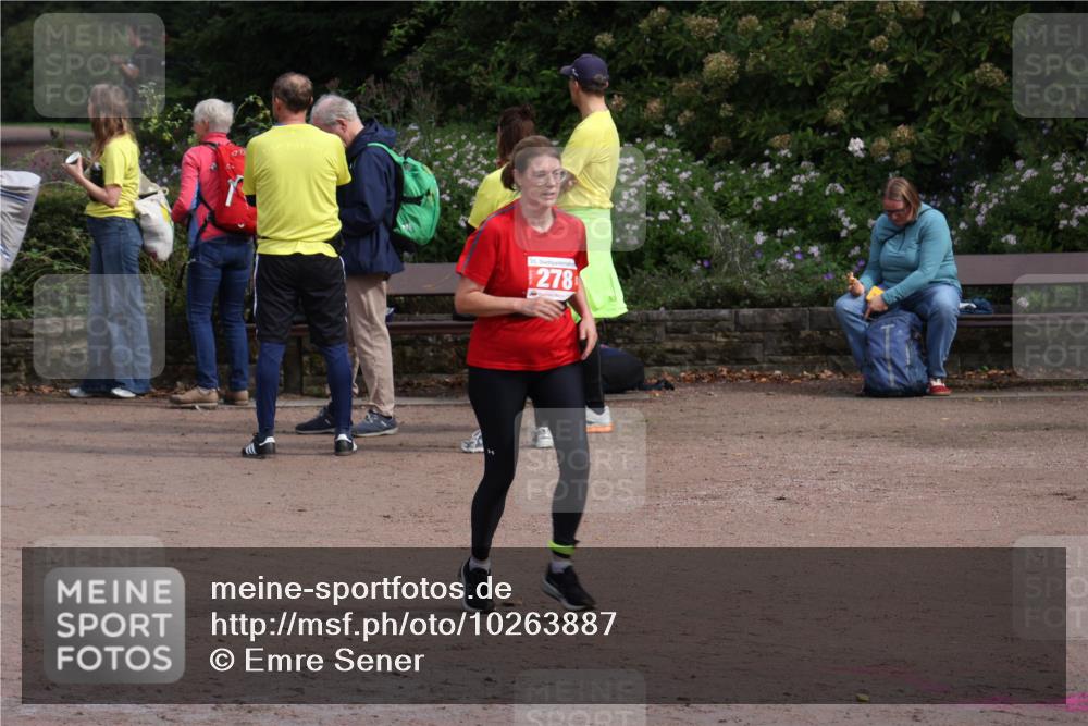 13.09.2026 - Stadtparktriathlon Emre Sener http://msf.ph/oto/10263887 13.09.2026 11:18:09 Laufen 278, 269, 273, 278, 409 meine-sportfotos.de