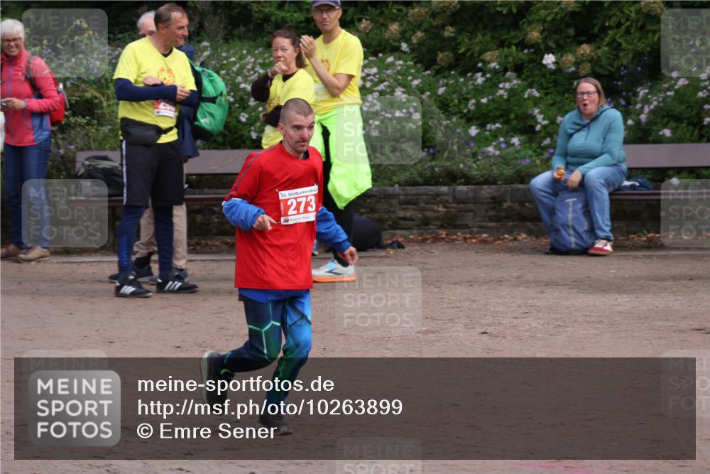 13.09.2026 - Stadtparktriathlon Emre Sener http://msf.ph/oto/10263899 13.09.2026 11:18:20 Laufen 25, 273, 269, 273, 278 meine-sportfotos.de
