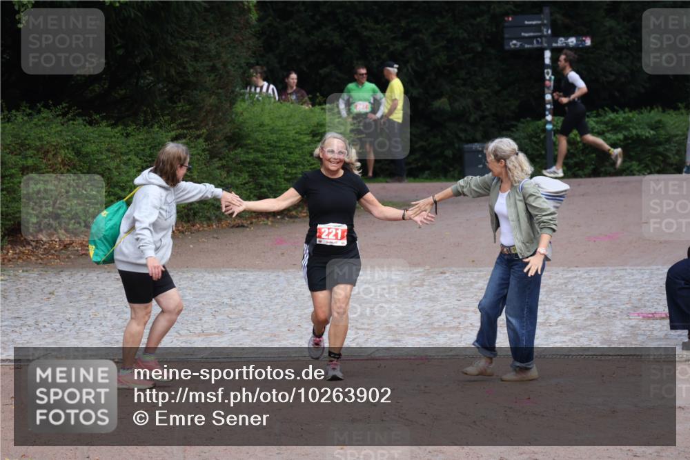 13.09.2026 - Stadtparktriathlon Emre Sener http://msf.ph/oto/10263902 13.09.2026 11:18:55 Laufen 221, 221 meine-sportfotos.de