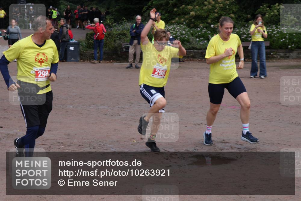 13.09.2026 - Stadtparktriathlon Emre Sener http://msf.ph/oto/10263921 13.09.2026 11:19:35 Laufen 25, 298, 298, 298, 320, 359 meine-sportfotos.de