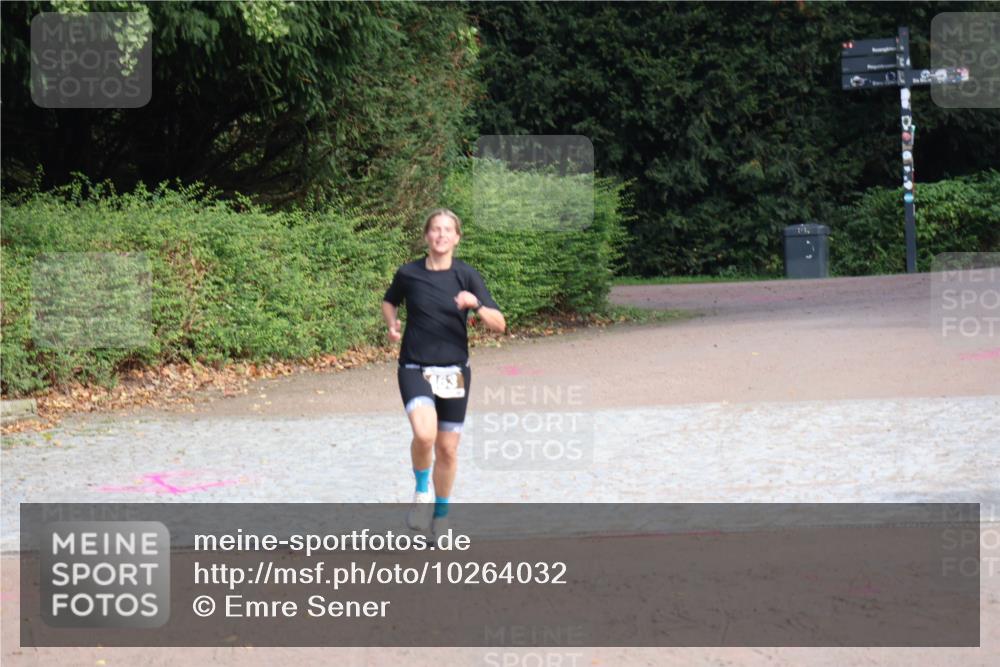 13.09.2026 - Stadtparktriathlon Emre Sener http://msf.ph/oto/10264032 13.09.2026 11:25:12 Laufen 344, 463 meine-sportfotos.de
