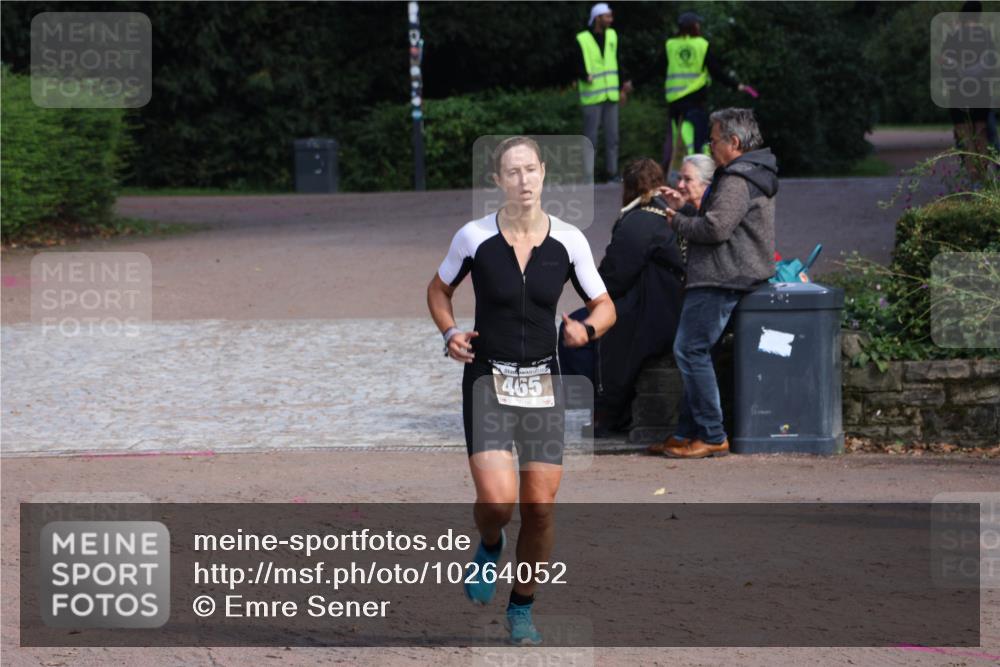 13.09.2026 - Stadtparktriathlon Emre Sener http://msf.ph/oto/10264052 13.09.2026 11:26:11 Laufen 1465, 348, 465 meine-sportfotos.de