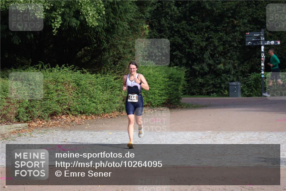 13.09.2026 - Stadtparktriathlon Emre Sener http://msf.ph/oto/10264095 13.09.2026 11:28:00 Laufen 444, 398, 444, 489 meine-sportfotos.de