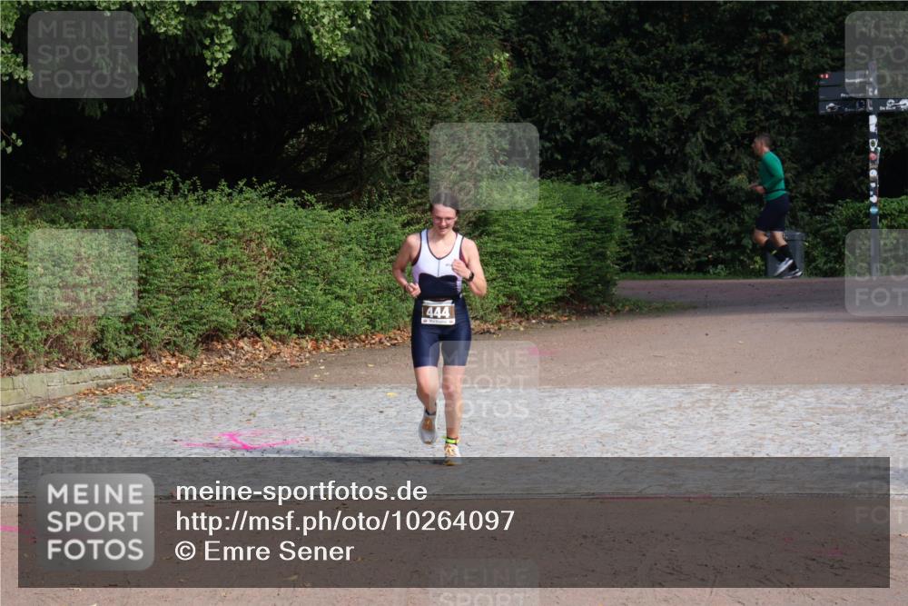13.09.2026 - Stadtparktriathlon Emre Sener http://msf.ph/oto/10264097 13.09.2026 11:28:01 Laufen 444, 398, 444, 489 meine-sportfotos.de