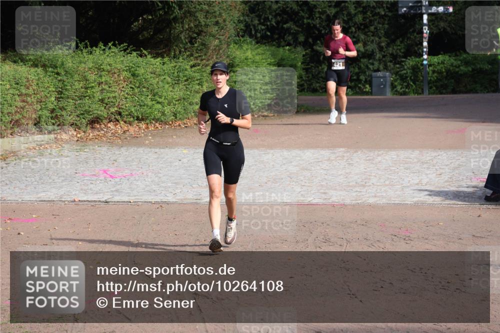 13.09.2026 - Stadtparktriathlon Emre Sener http://msf.ph/oto/10264108 13.09.2026 11:28:22 Laufen 421, 368, 421, 491 meine-sportfotos.de