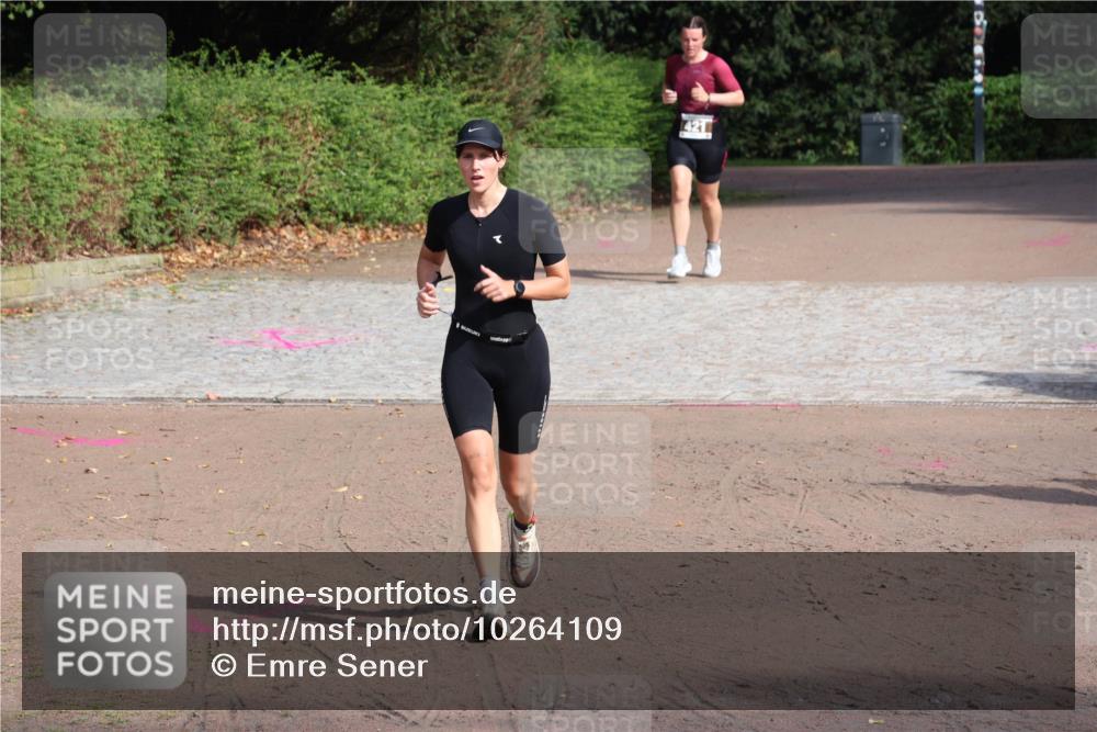 13.09.2026 - Stadtparktriathlon Emre Sener http://msf.ph/oto/10264109 13.09.2026 11:28:23 Laufen 368, 421, 491 meine-sportfotos.de