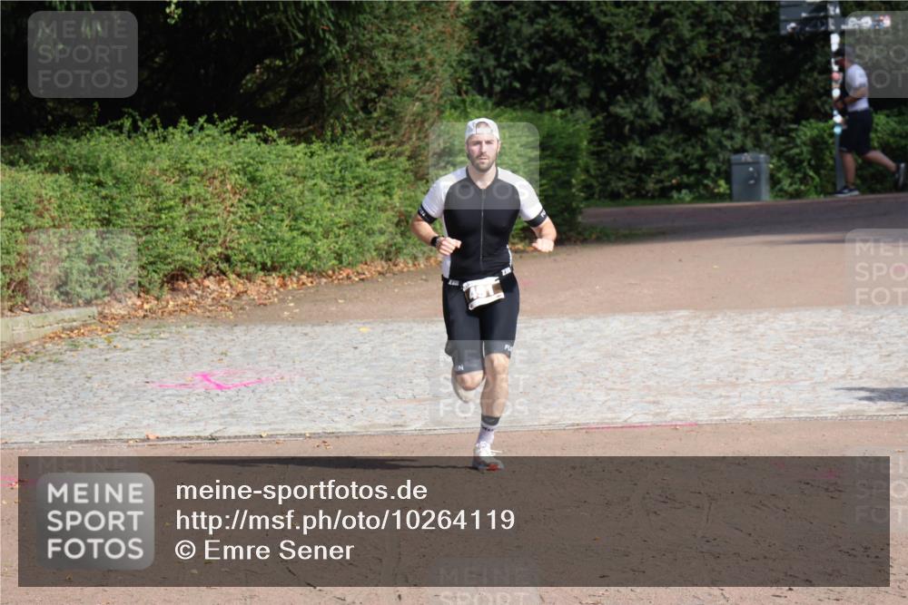 13.09.2026 - Stadtparktriathlon Emre Sener http://msf.ph/oto/10264119 13.09.2026 11:28:35 Laufen 368, 421, 491 meine-sportfotos.de
