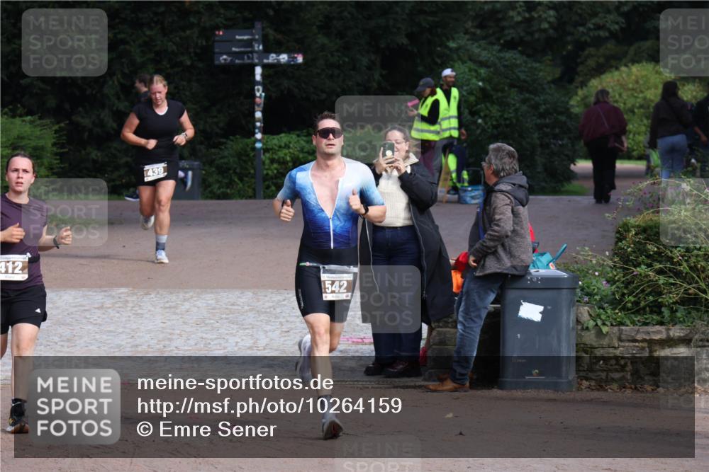 13.09.2026 - Stadtparktriathlon Emre Sener http://msf.ph/oto/10264159 13.09.2026 11:29:41 Laufen 412, 439, 542, 389, 412, 439, 459, 542 meine-sportfotos.de