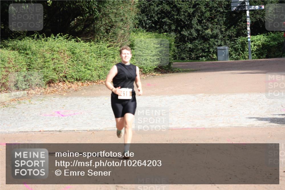 13.09.2026 - Stadtparktriathlon Emre Sener http://msf.ph/oto/10264203 13.09.2026 11:31:14 Laufen 19, 419 meine-sportfotos.de