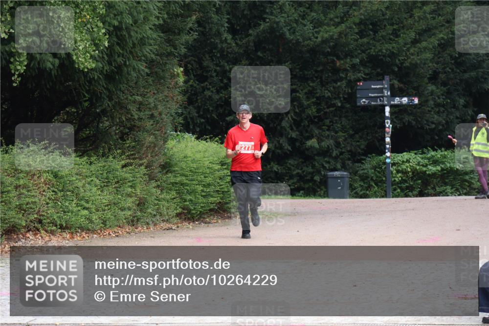 13.09.2026 - Stadtparktriathlon Emre Sener http://msf.ph/oto/10264229 13.09.2026 11:32:20 Laufen 277, 277, 415 meine-sportfotos.de