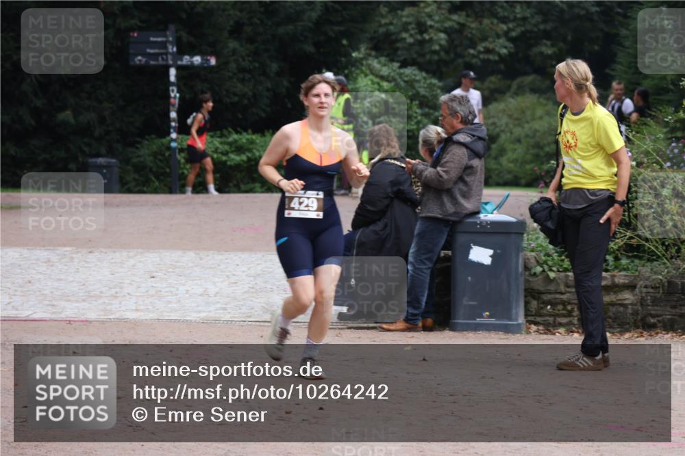 13.09.2026 - Stadtparktriathlon Emre Sener http://msf.ph/oto/10264242 13.09.2026 11:32:52 Laufen 1429, 429, 480 meine-sportfotos.de