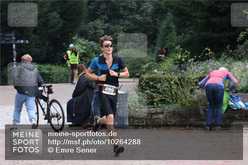 13.09.2026 - Stadtparktriathlon Emre Sener http://msf.ph/oto/10264288 13.09.2026 11:33:48 Laufen 499, 383, 385, 488, 499, 540, 564 meine-sportfotos.de