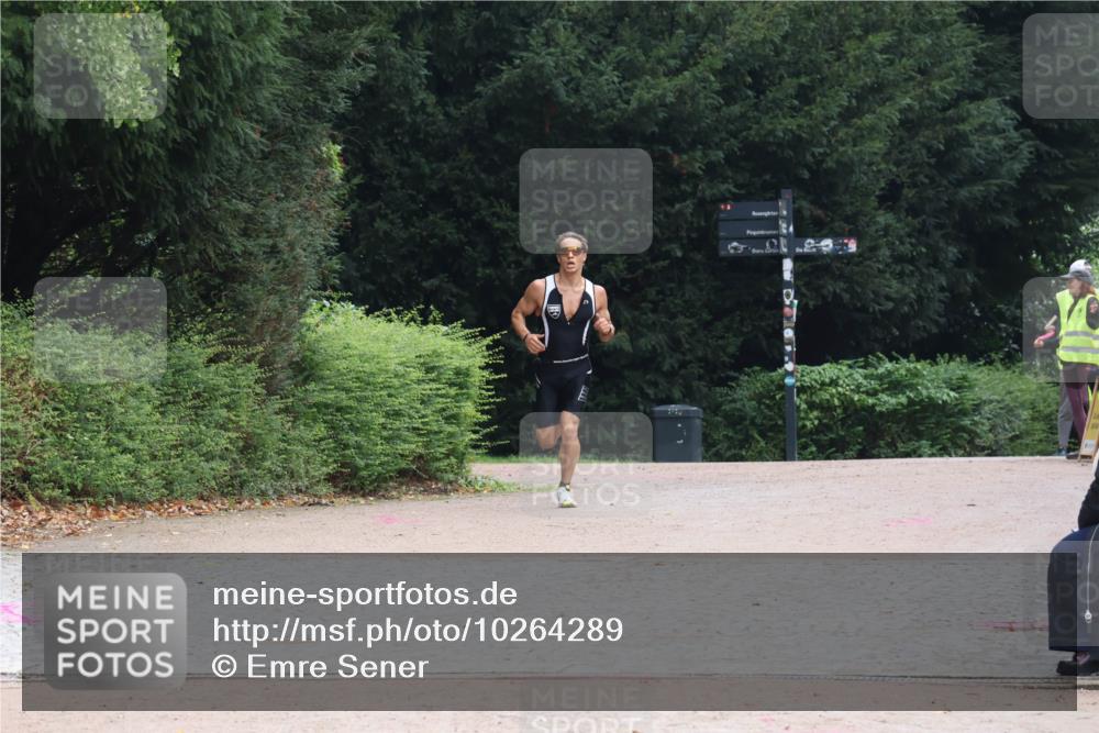 13.09.2026 - Stadtparktriathlon Emre Sener http://msf.ph/oto/10264289 13.09.2026 11:34:00 Laufen 564 meine-sportfotos.de