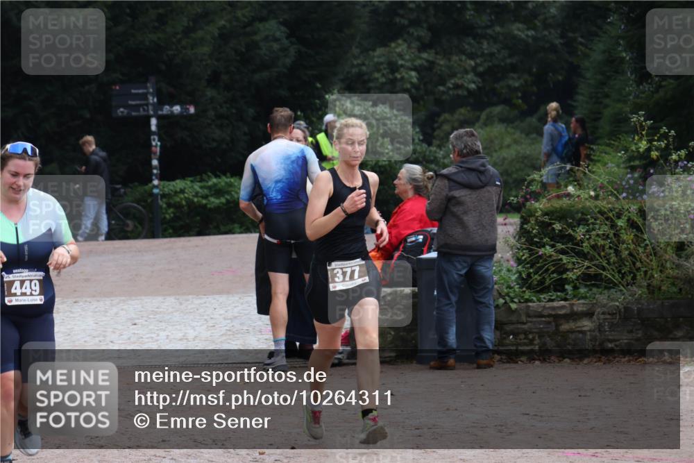 13.09.2026 - Stadtparktriathlon Emre Sener http://msf.ph/oto/10264311 13.09.2026 11:34:22 Laufen 25, 449, 5, 377, 377, 381, 390, 449 meine-sportfotos.de