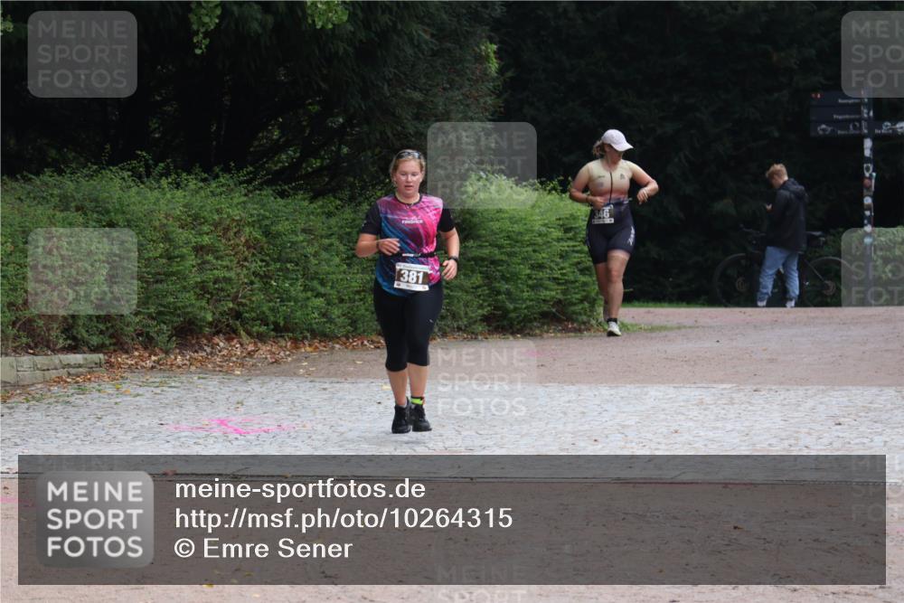 13.09.2026 - Stadtparktriathlon Emre Sener http://msf.ph/oto/10264315 13.09.2026 11:34:32 Laufen 381, 346, 346, 377, 381, 390, 449 meine-sportfotos.de