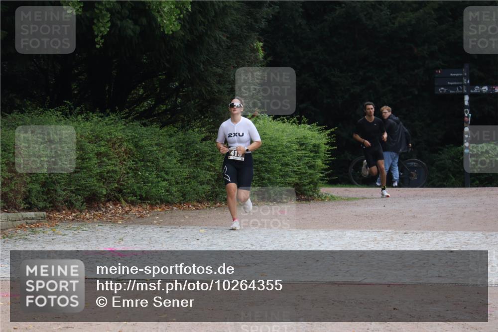 13.09.2026 - Stadtparktriathlon Emre Sener http://msf.ph/oto/10264355 13.09.2026 11:35:50 Laufen 2, 415, 270, 279, 410, 553 meine-sportfotos.de