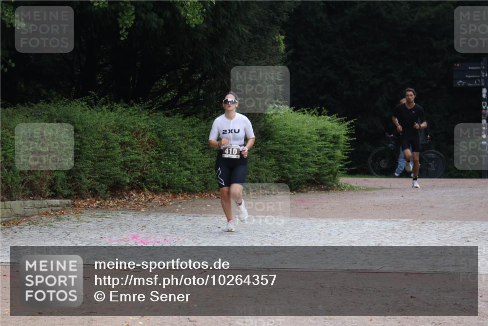 13.09.2026 - Stadtparktriathlon Emre Sener http://msf.ph/oto/10264357 13.09.2026 11:35:50 Laufen 2, 410, 270, 279, 410, 553 meine-sportfotos.de