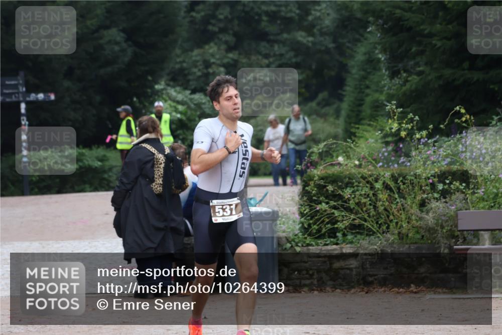 13.09.2026 - Stadtparktriathlon Emre Sener http://msf.ph/oto/10264399 13.09.2026 11:36:37 Laufen 531, 342, 420, 490, 531, 582, 584 meine-sportfotos.de