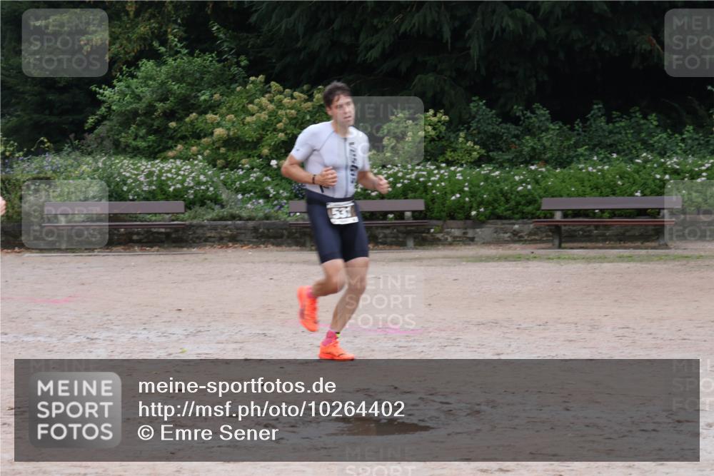 13.09.2026 - Stadtparktriathlon Emre Sener http://msf.ph/oto/10264402 13.09.2026 11:36:39 Laufen 342, 420, 490, 531, 582, 584 meine-sportfotos.de