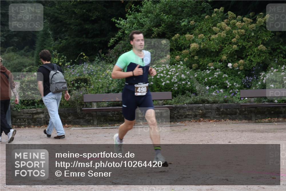13.09.2026 - Stadtparktriathlon Emre Sener http://msf.ph/oto/10264420 13.09.2026 11:37:01 Laufen 1490, 358, 420, 490, 505 meine-sportfotos.de