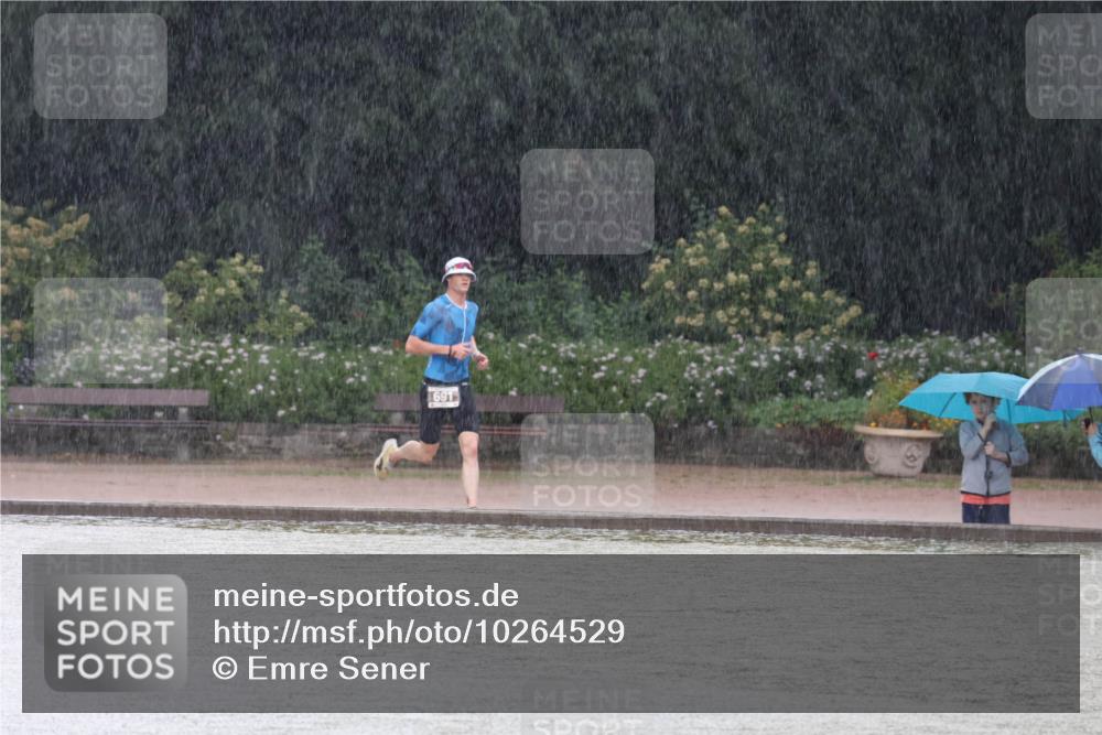 13.09.2026 - Stadtparktriathlon Emre Sener http://msf.ph/oto/10264529 13.09.2026 11:40:44 Laufen 1691, 544, 571, 691 meine-sportfotos.de