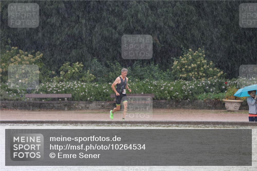 13.09.2026 - Stadtparktriathlon Emre Sener http://msf.ph/oto/10264534 13.09.2026 11:40:47 Laufen 544, 571 meine-sportfotos.de