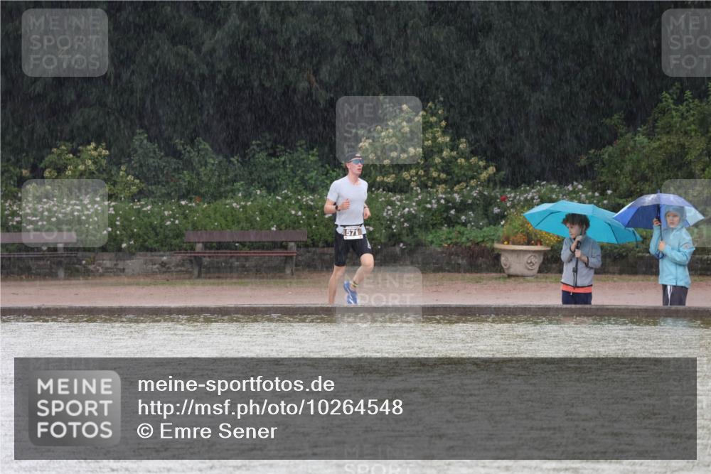 13.09.2026 - Stadtparktriathlon Emre Sener http://msf.ph/oto/10264548 13.09.2026 11:40:53 Laufen 4571, 544, 571 meine-sportfotos.de