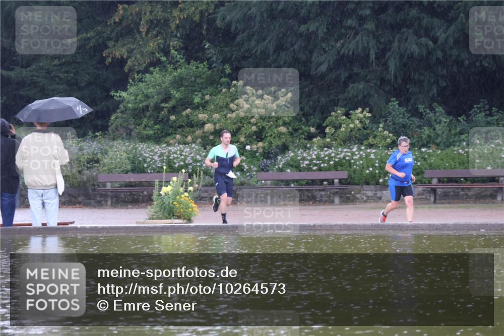 13.09.2026 - Stadtparktriathlon Emre Sener http://msf.ph/oto/10264573 13.09.2026 11:41:47 Laufen 432, 546, 557, 777 meine-sportfotos.de