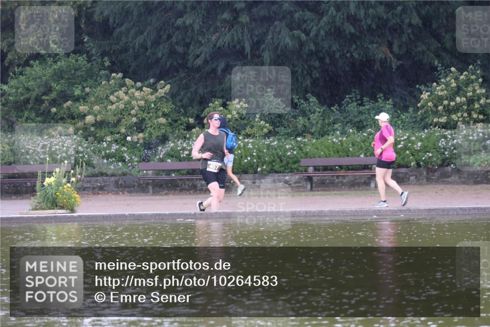 13.09.2026 - Stadtparktriathlon Emre Sener http://msf.ph/oto/10264583 13.09.2026 11:42:09 Laufen 1457, 422, 457, 484 meine-sportfotos.de