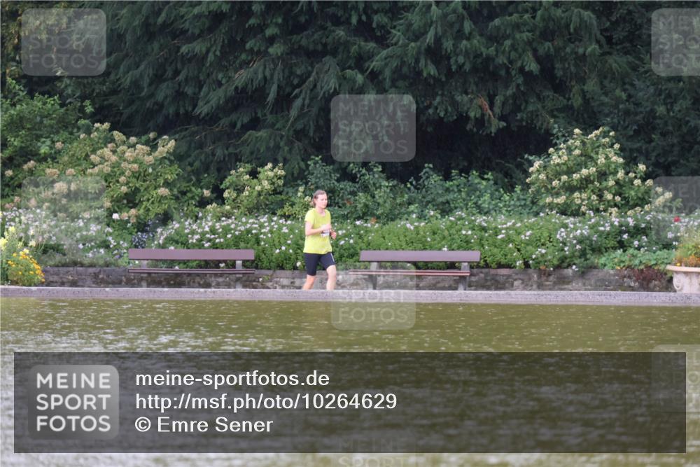 13.09.2026 - Stadtparktriathlon Emre Sener http://msf.ph/oto/10264629 13.09.2026 11:44:03 Laufen 276, 408 meine-sportfotos.de
