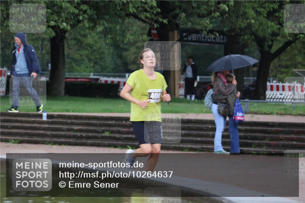 13.09.2026 - Stadtparktriathlon Emre Sener http://msf.ph/oto/10264637 13.09.2026 11:44:19 Laufen 408, 276, 498, 572 meine-sportfotos.de
