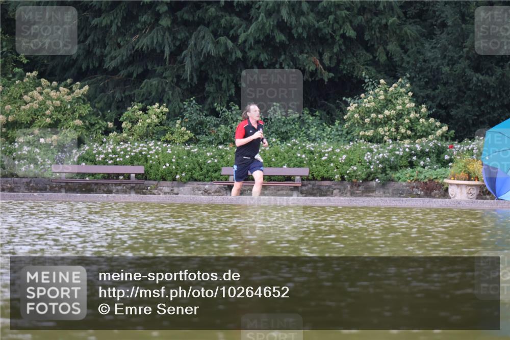 13.09.2026 - Stadtparktriathlon Emre Sener http://msf.ph/oto/10264652 13.09.2026 11:44:41 Laufen 572 meine-sportfotos.de