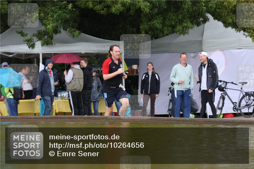13.09.2026 - Stadtparktriathlon Emre Sener http://msf.ph/oto/10264656 13.09.2026 11:44:49 Laufen 371, 572 meine-sportfotos.de